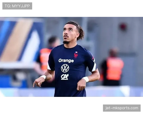 法马转会策略引热议，新星闪耀助力球队布局未来