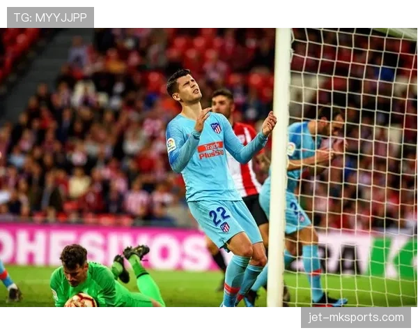 毕尔巴鄂竞技新赛季蓄势待发,球迷期待重振雄风再创佳绩 毕尔巴鄂竞技新赛季蓄势待发,球迷期待重振雄风再创佳绩