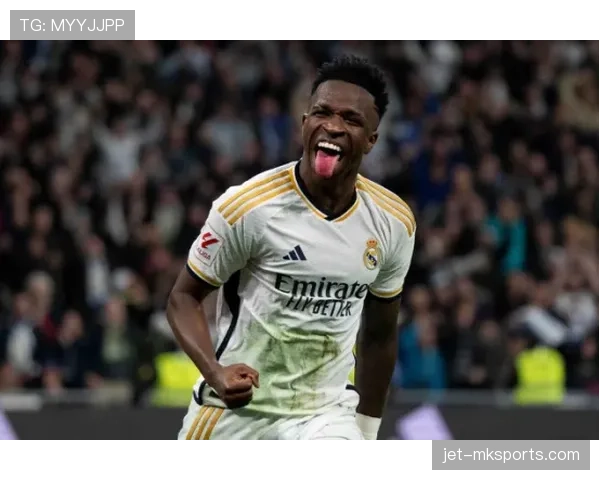 维尼修斯比赛风格与判罚尺度如何影响其评价 维尼修斯比赛风格与判罚尺度如何影响其评价